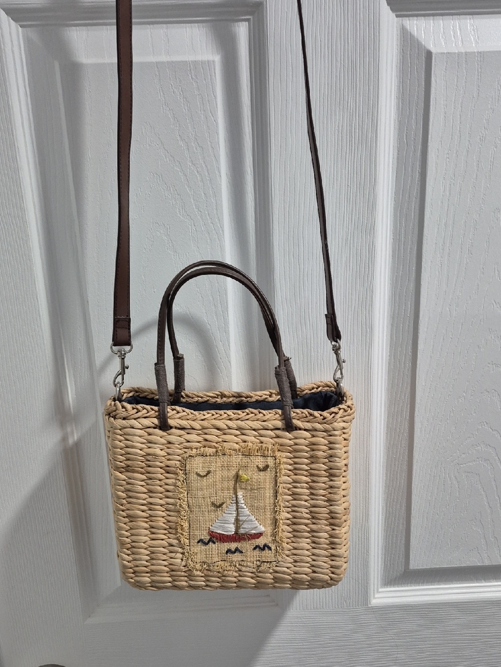 Sonoma Natural Straw Crossbody with Sailboat Appliqué and Brown Trim